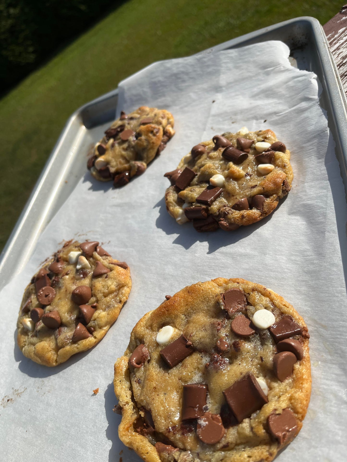 Handmade Soft-Baked Chocolate Chip Cookie with Milk & White Chocolate | Bibi Lux Bakery